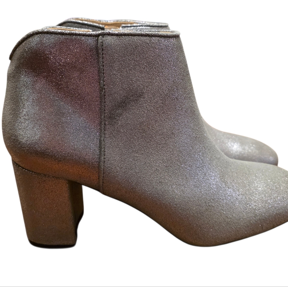 White House Black Market Harper Shimmering Silver Ankle Booties Size 8 1/2 - Picture 4 of 10
